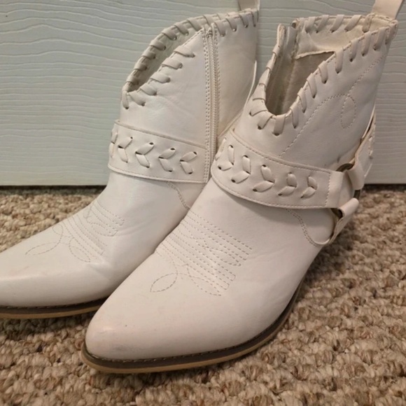 Altar'd State Cream Braided Strap Western Ankle Booties - Picture 3 of 5